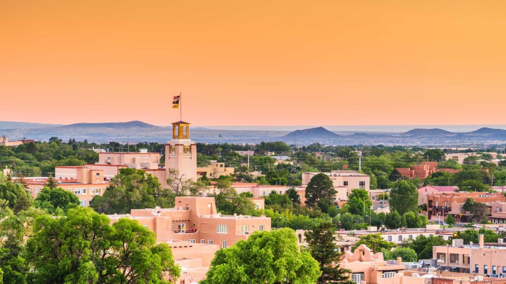 25 Fun Vacation Spots for Young Adults in the U.S. 7 Fun-Vacation-Spots-for-Young-Adults-in-the-US-Santa-Fe-New-Mexico