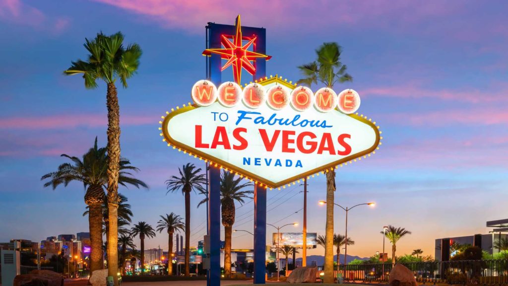 25 Fun Vacation Spots for Young Adults in the U.S. 8 Fun-Vacation-Spots-for-Young-Adults-in-the-US-Las-Vegas-Nevada