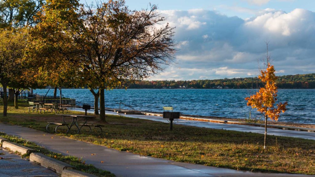25 Fun Vacation Spots for Young Adults in the U.S. 18 Fun-Vacation-Spots-for-Young-Adults-in-the-US-Traverse-City-Michigan