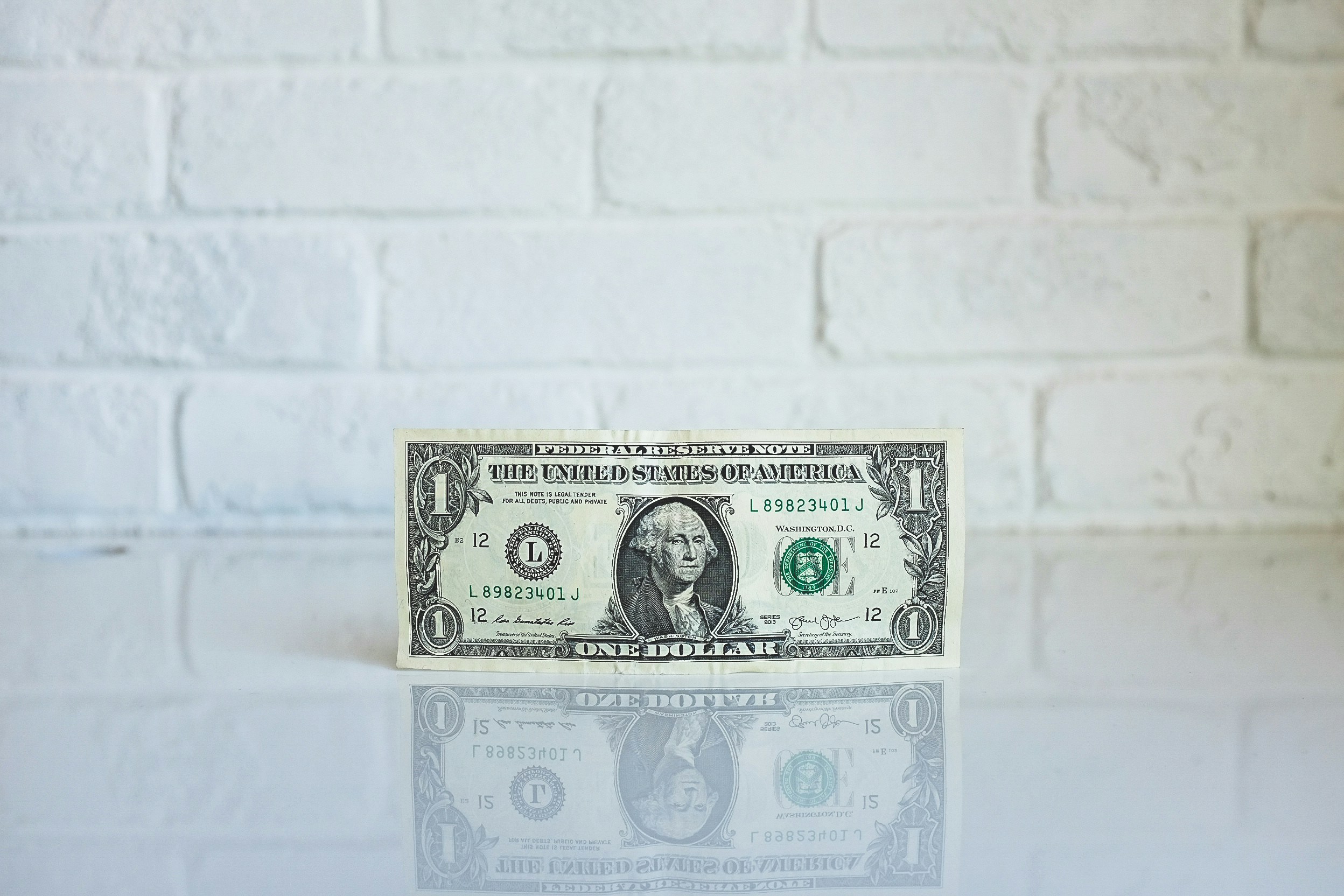 how to stop living paycheck to paycheck