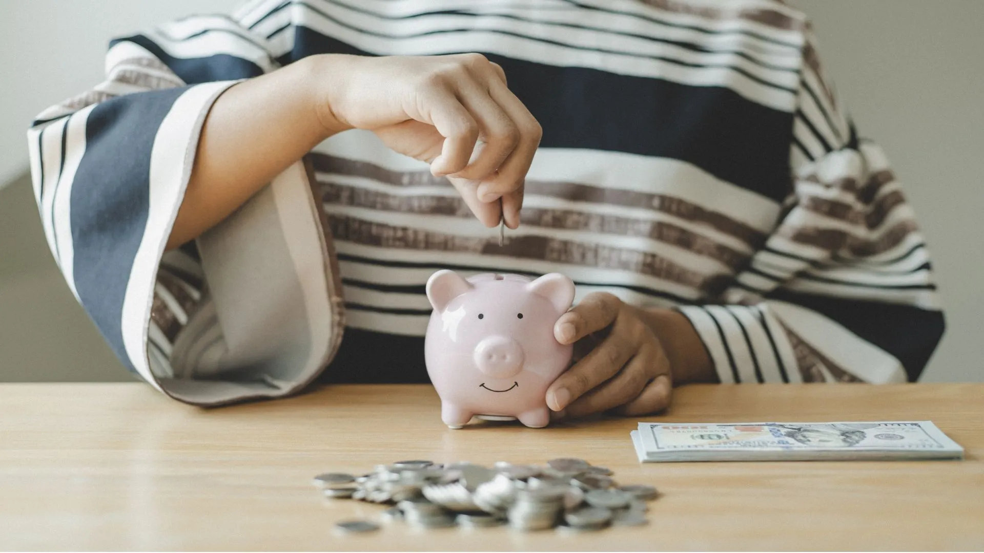 How to Save Money: Ultimate Guide to Boosting Your Savings